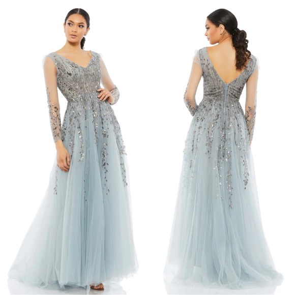 Mac Duggal Dresses & Skirts - Mac Duggal 20295 Embellished V-Neck Long Sleeve A-Line Gown Size 16 NWT Platinum